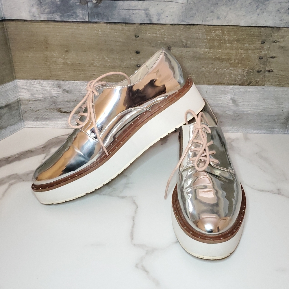 Chinese Laundry Shiney Silver Platform Loafer Shoes 8.5M